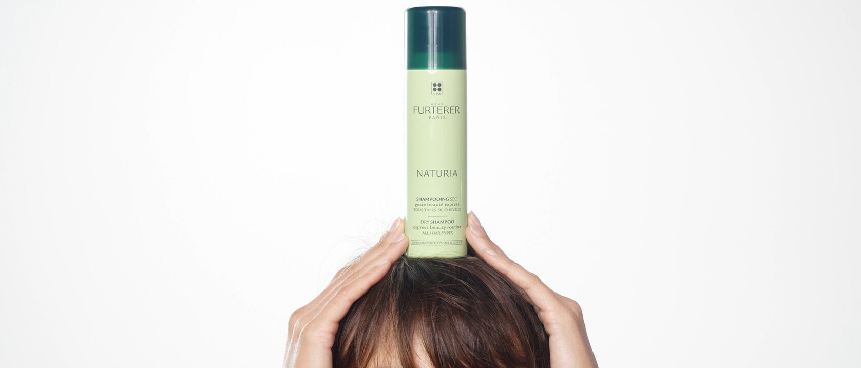 NATURIA Dry shampoo application video | René Furterer NATURIA Dry shampoo application video | René Furterer